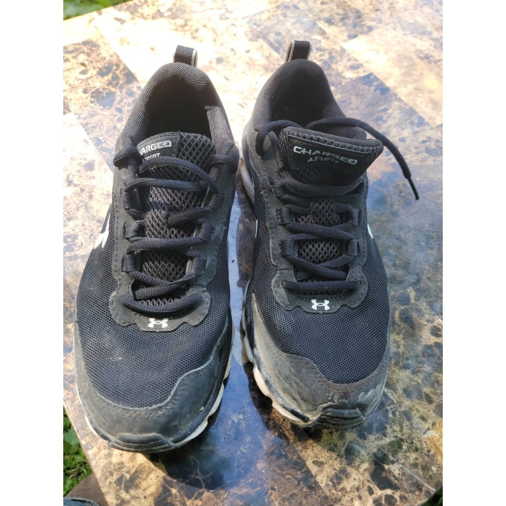 Under Armour Charged Assert Womens 8.5 Black‎ White Running Shoes 3024591-001